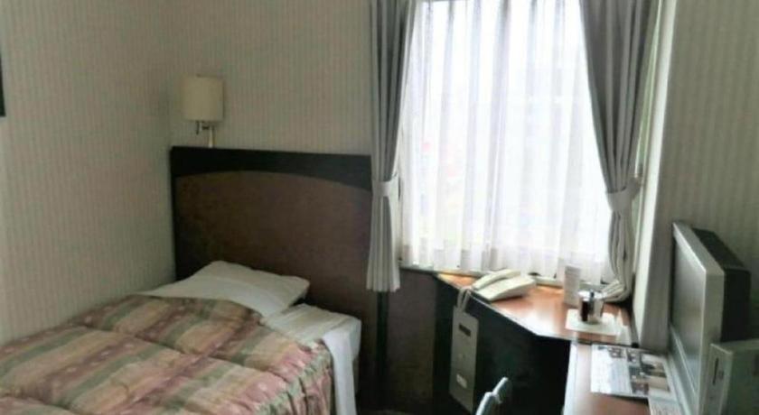 Hotel Half Time 2*